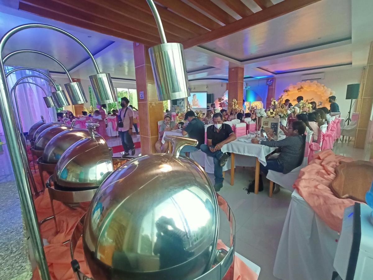 เชอรี่ คอร์ตยาร์ด Hotel Puerto Princesa ภายนอก รูปภาพ