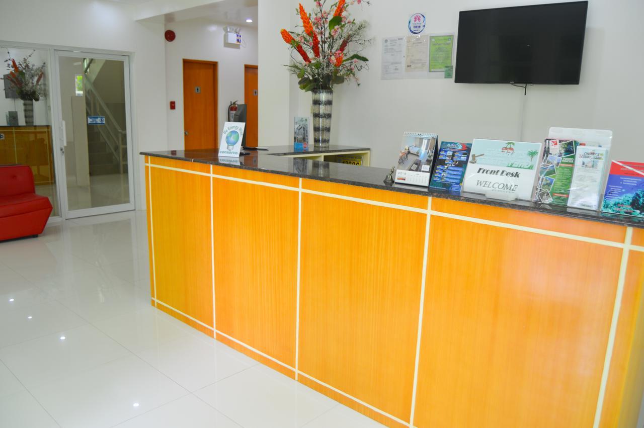 เชอรี่ คอร์ตยาร์ด Hotel Puerto Princesa ภายนอก รูปภาพ