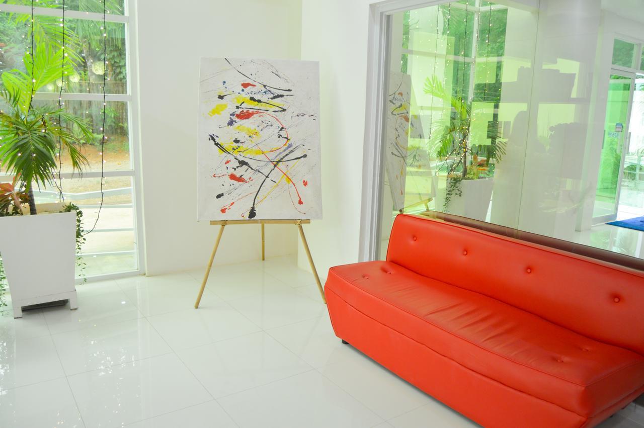 เชอรี่ คอร์ตยาร์ด Hotel Puerto Princesa ภายนอก รูปภาพ